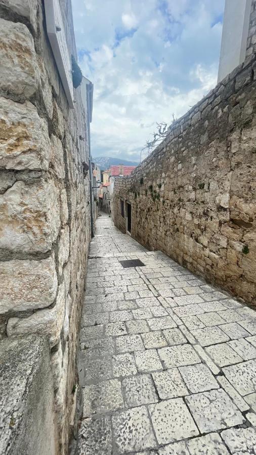 Arbe Downtown Apartment Rab Town Bagian luar foto