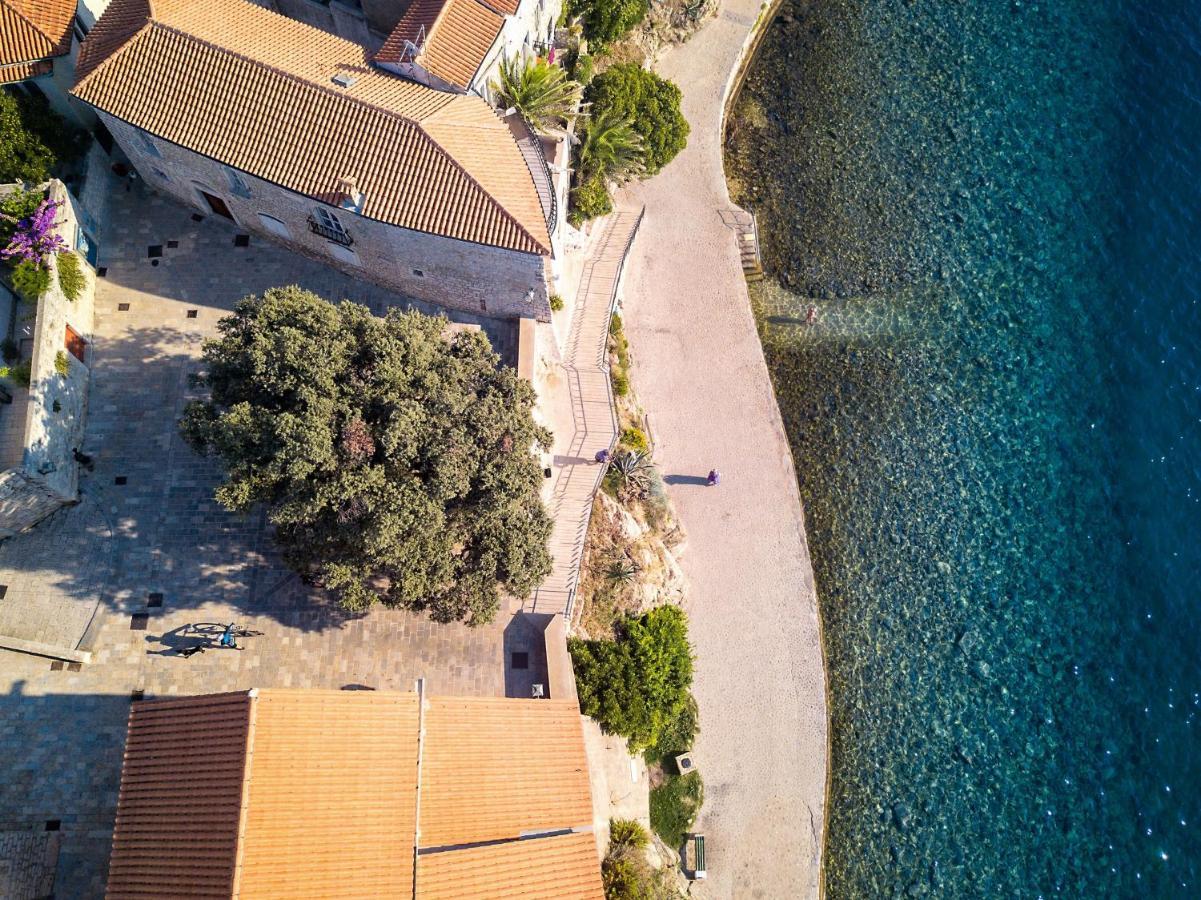 Arbe Downtown Apartment Rab Town Bagian luar foto